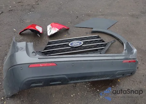 2021 Ford Explorer Xlt from USA, damaged, VIN 1FMSK8DH9MGB38307